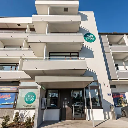 Huber Living Basic 206 * Germering